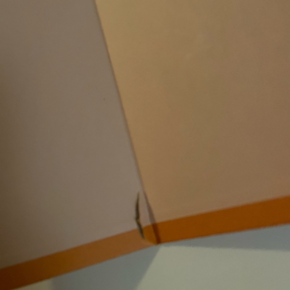 Brand new 2024 holiday Louis Vuitton packaging - Picture 5 of 5